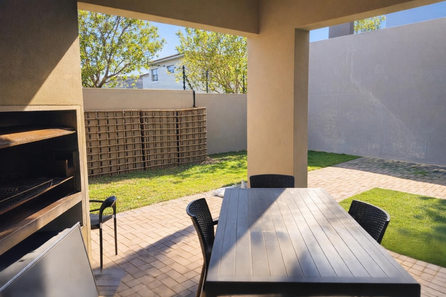 3 Bedroom Property for Sale in Parklands North Western Cape